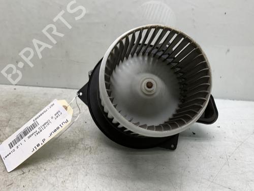 Used Heater blower motor Heater blower motor FIAT 500 (312_) 1.3 D Multijet (312AXE1A) (95 hp) 19954783 19954783