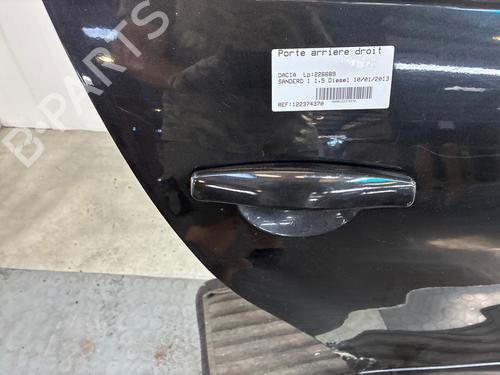 Used Right rear door Right rear door 38598169 38598169
