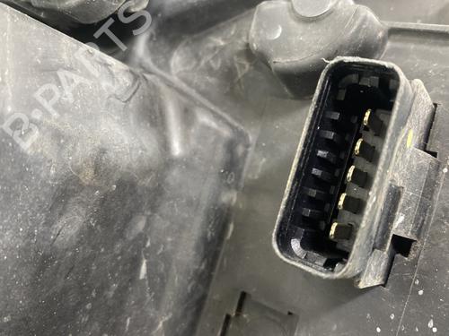 Left headlight RENAULT CLIO III Grandtour (KR0/1_) 1.5 dCi (KR0G) | BP29430914C28 