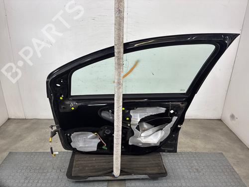 Used Right front door Right front door 37498512 37498512