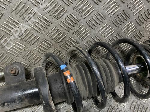 Used Left front shock absorber Left front shock absorber CITROËN C2 (JM_) 1.4 (73 hp) 31858165 31858165