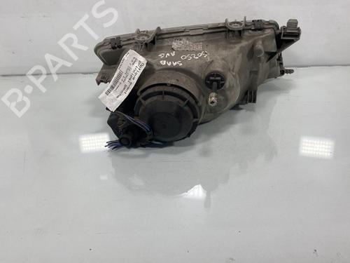 Left headlight SAAB 9-3 (YS3D) 2.2 TiD | BP20034734C28 