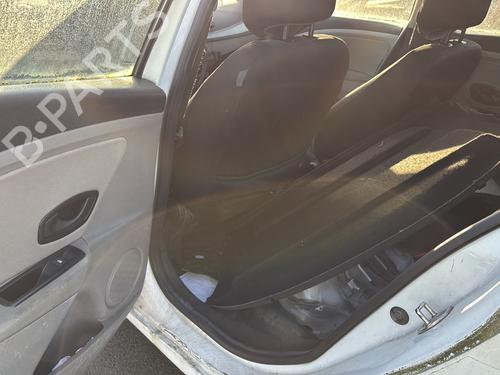 Fuse box RENAULT MEGANE III Hatchback (BZ0/1_, B3_) 1.5 dCi (BZ0C) | BP23764761E1  - Image 18