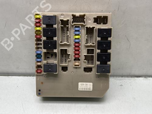 Used Electronic module RENAULT CLIO III (BR0/1, CR0/1) 1.5 dCi (C/BR0G, C/BR1G) (68 hp) 31858139