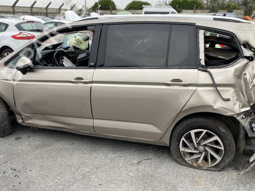 Third brake light VW TOURAN (5T1) 1.2 TSI | BP29141743L11  - Image 19