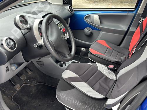 Brugte PEUGEOT 107 (PM_, PN_) 1.0 (68 hp) 4353973