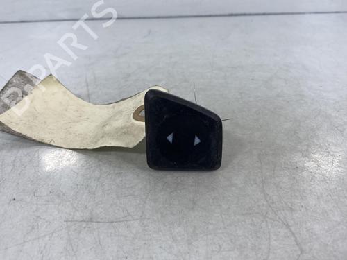 Used Right front window switch Right front window switch FIAT 500 (312_) 1.3 D Multijet (312AXB1A) (75 hp) 20014179 20014179