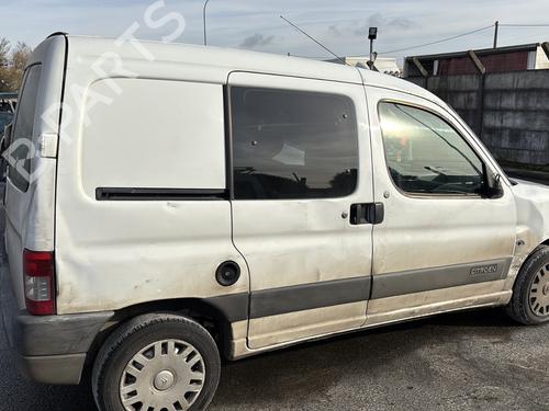 Front left lock CITROËN BERLINGO / BERLINGO FIRST Box Body/MPV (M_) 1.6 HDI 90 (MB9HX, MC9HX) | BP24208019C98 