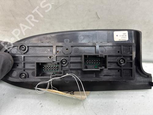 Used Left front window switch Left front window switch 37663778 37663778