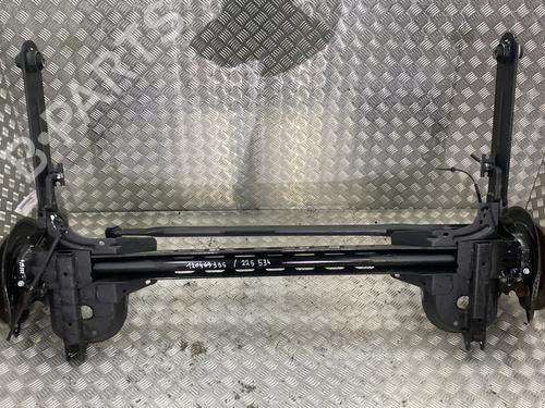 Used Rear axle NISSAN PRIMASTAR Van (X82) 2.0 dCi 150 (150 hp) 32472782