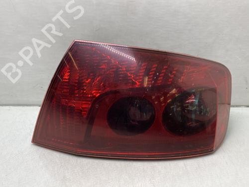 Used Right taillight PEUGEOT 407 (6D_) 2.0 HDi 135 (6DRHRH, 6DRHRE, 6DRHRG, 6DRHRJ) (136 hp) 22193564