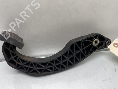 Used Clutch pedal PEUGEOT 206 Hatchback (2A/C) 1.4 HDi eco 70 (68 hp) 31134841