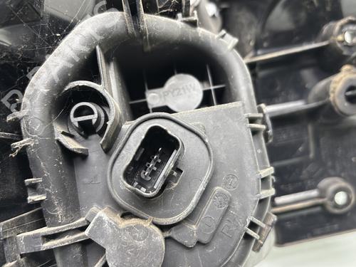 Right taillight RENAULT CAPTUR I (J5_, H5_) 1.5 dCi 90 (J5N4, J5M5, J5MW, J5M6, J5AL, J5AJ) | BP32230559C35 - Image 3