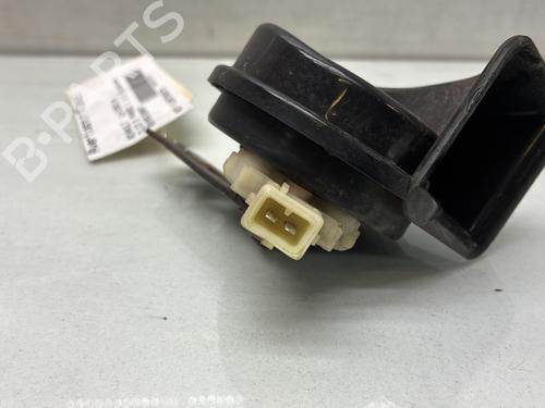 Used Horn Horn RENAULT CLIO III (BR0/1, CR0/1) 1.2 16V (BR02, BR0J, BR11, CR02, CR0J, CR11) (75 hp) 33711303 33711303