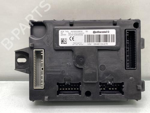 Used Fuse box RENAULT CLIO IV (BH_) 0.9 TCe 90 (BHNF, BHMA, BHMH, BHJK, BHJR) (90 hp) 26685451
