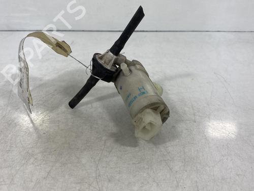 Used Washer pump Washer pump HONDA JAZZ III (GE_, GG_, GP_, ZA_) 1.3 i (GE6, GG3, GG6) (100 hp) 21952568 21952568