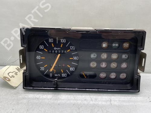 Used Instrument cluster RENAULT SUPER 5 (B/C40_) 1.4 Cat (B/C/407) (58 hp) 25768960