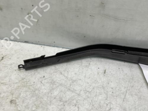 Used Rear windshield wiper arm Rear windshield wiper arm MINI MINI CLUBMAN (R55) Cooper D (109 hp) 19971984 19971984