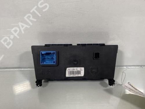 climate-control-citroen-c3-picasso-sh_-00006452q3-2008-19973366 main image