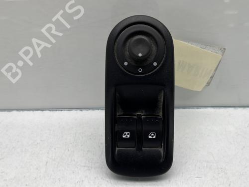 Used Left front window switch OPEL MOVANO A Van (X70) 2.5 DTi (FD) (99 hp) 29841389