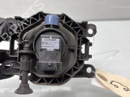 right-front-fog-light-renault-twingo-iii-bcm_-bca_-2014-32389415 main image