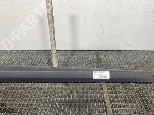 Used Door moulding trim RENAULT MEGANE III Grandtour (KZ0/1) 1.9 dCi (KZ0J, KZ0N, KZ1S) (131 hp) 27356183