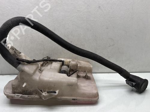 Used Windscreen washer tank BMW 5 (E60) 535 d (286 hp) 24448910