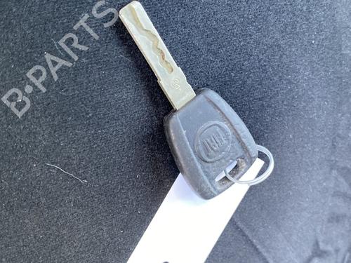 Left taillight FIAT PUNTO (199_) 1.4 (199AXB1A, 199BXB1A, 199BXB11, 199AXB11) | BP31712260C34  - Image 25