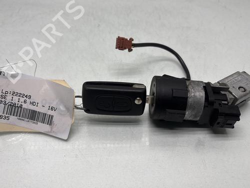 Used Ignition barrel PEUGEOT 308 I (4A_, 4C_) 1.6 HDi (109 hp) 28353596