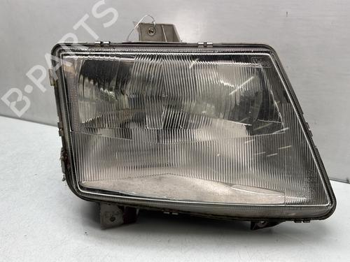 Used Right headlight MERCEDES-BENZ VITO Van (W638) 108 CDI 2.2 (638.094) (82 hp) 32386501