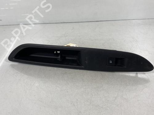 Used Left rear window switch Left rear window switch OPEL MOKKA / MOKKA X (J13) 1.7 CDTI (_76) (131 hp) 19972813 19972813
