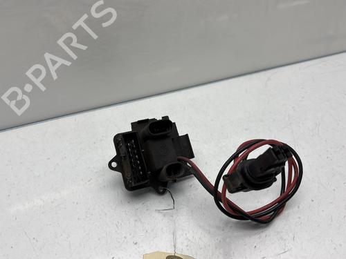 Used Heater resistor RENAULT TRAFIC II Van (FL) 1.9 dCi 80 (FL0B) (82 hp) 30650438