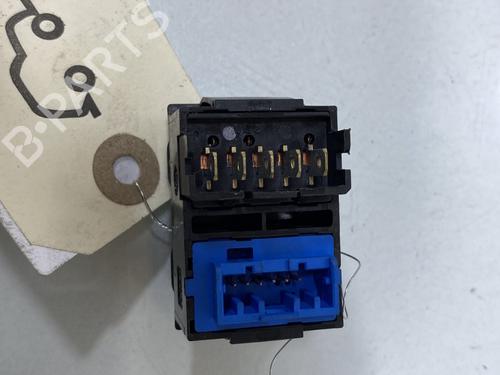Left front window switch PEUGEOT 406 (8B) 2.0 HDI 110 | BP29841433I27