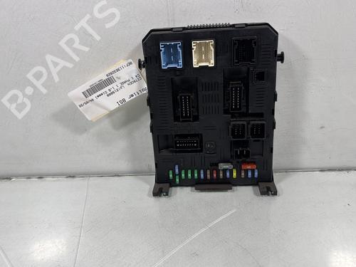 Used Fuse box CITROËN C4 I (LC_) 1.6 HDi (109 hp) 30082715