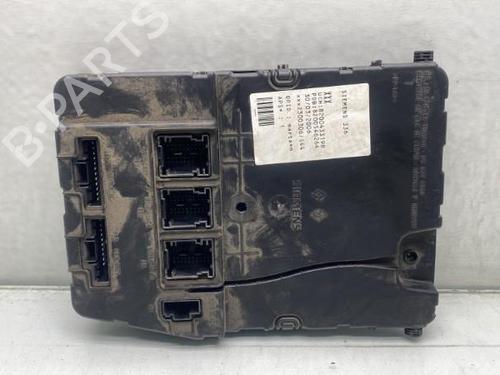 Used Fuse box RENAULT MEGANE II (BM0/1_, CM0/1_) [2001-2012]  19993558