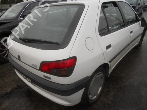 Højre fortil invendig håndtag PEUGEOT 306 Hatchback (7A, 7C, N3, N5)  | BP20033943I14 
