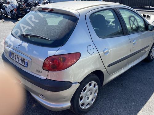 Left taillight PEUGEOT 206 Hatchback (2A/C) 1.1 i | BP27252026C34 