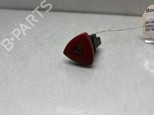 Bouton de warning RENAULT LAGUNA II (BG0/1_) 1.9 dCi (107 hp) 32063094