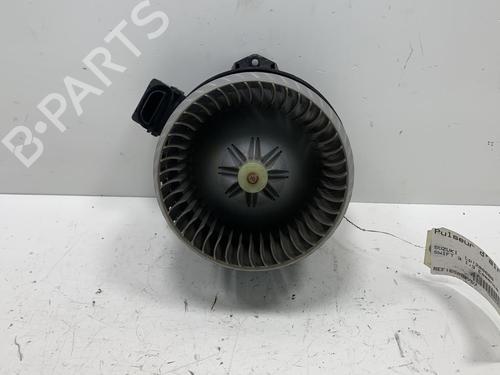 Used Heater blower motor Heater blower motor SUZUKI SWIFT III (MZ, EZ) 1.3 (RS413, ZC11S) (92 hp) 20009029 20009029