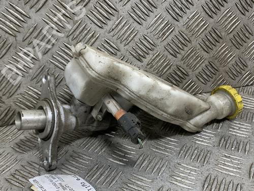 brake-master-cylinder-peugeot-2008-i-cu_-2013-31322310 main image