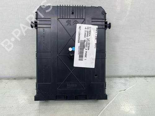 Fuse box CITROËN C4 Grand Picasso II (DA_, DE_) | BP37452413E1 - Image 3