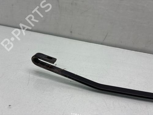 Used Front windshield wiper arm Front windshield wiper arm 39179598 39179598
