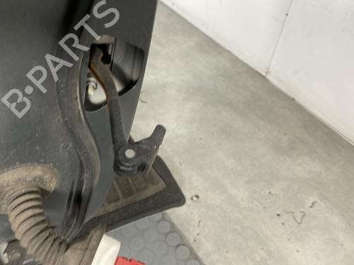 Right front door PEUGEOT 5008 (0U_, 0E_) 1.6 HDi | BP24549488C3 