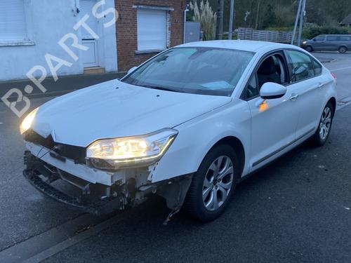 Brugte CITROËN C5 III (RD_) 1.6 THP 155 (RD5FV8, RD5FNA) (156 hp) 4455715