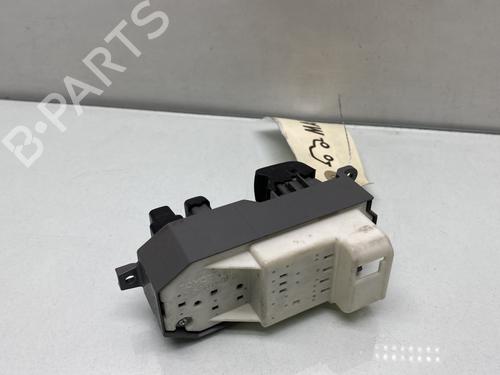 Used Left front window switch Left front window switch TOYOTA YARIS (_P9_) 1.8 VVTi (ZSP90_, ZSP90R) (133 hp) 30790973 30790973