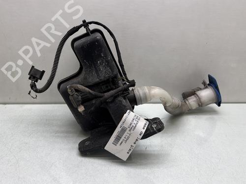 windscreen-washer-tank-vw-golf-vii-5g1-bq1-be1-be2-2012-2013-2014-2015-2016-2017-2018-2019-2020-2021-31704225 main image