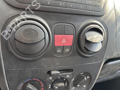 Engine control unit (ECU) CITROËN NEMO Box Body/MPV (AA_) 1.4 HDi | BP26527861M57 