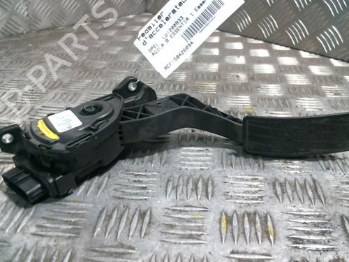 Used Pedal OPEL AGILA B (H08) 1.0 (F68) (65 hp) 19978310