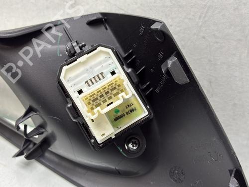 Spejlkontakt Spejlkontakt RENAULT KADJAR (HA_, HL_) 1.2 TCe 130 (HLMR) (130 hp) 33711352 33711352