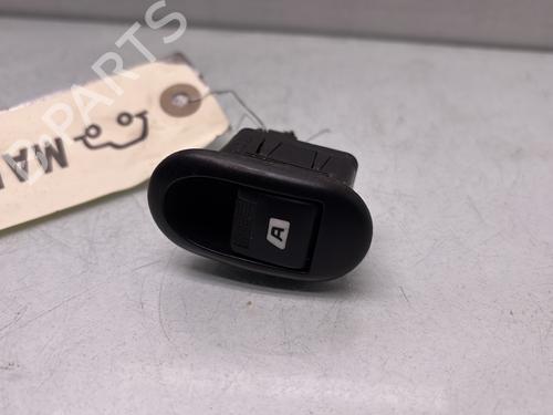 Used Right front window switch PEUGEOT 1007 (KM_) 1.4 HDi (68 hp) 28519692